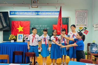 Liên đội tổ chức đại hội chi đội và Lễ thành lập chi đội và công nhận BCH chi đội. Năm học: 2024-2025